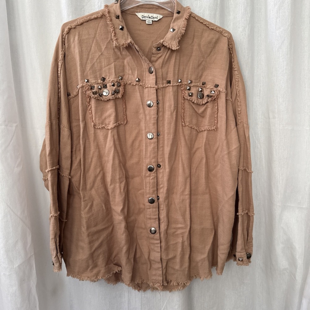 Davi & Dani Oversized Button Down Brown Shirt Studs/Spikes Raw Hem Womens Size L
